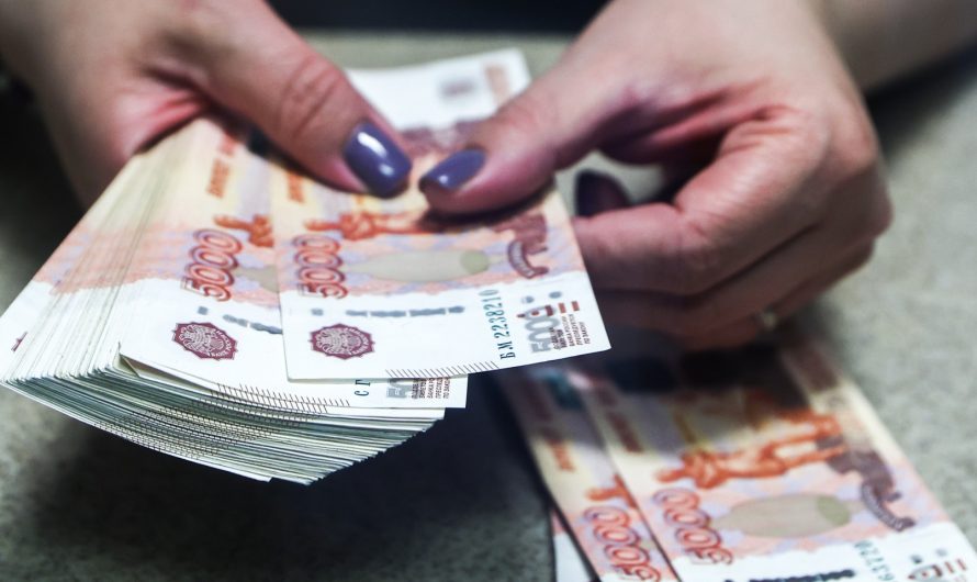 ЦБ придумал, как привлечь вкладчиков в длинные депозиты: стоит ли их открывать